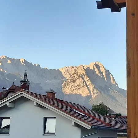 Apartment Lieblingsplatz 2 Stammhaus Garmisch-Partenkirchen